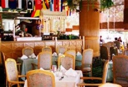 Grand Palace Hotel Мири Экстерьер фото